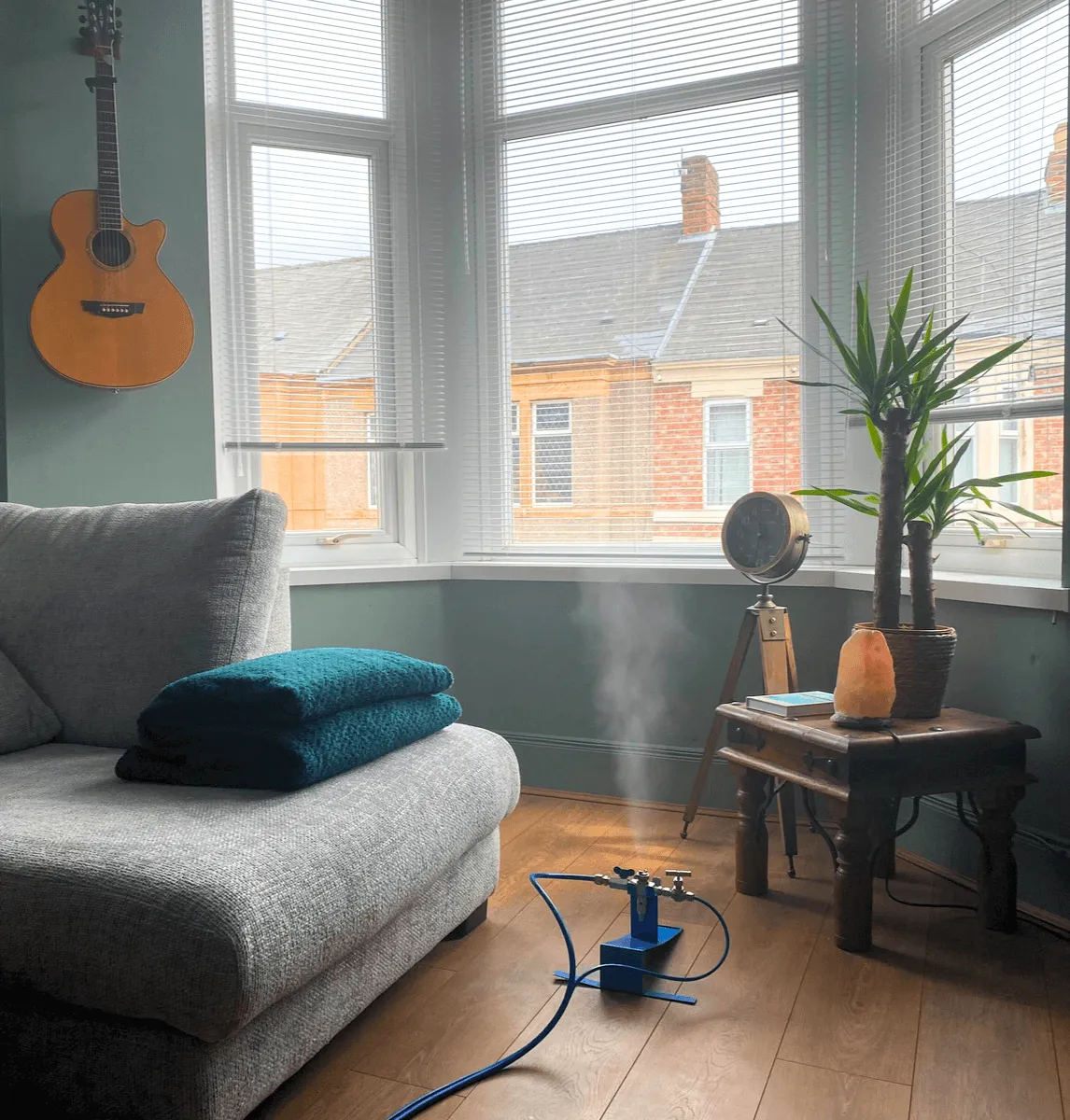 VaPURE™ vapor treatment in a living room